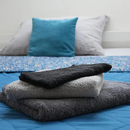 Cozy Close Center Apartment